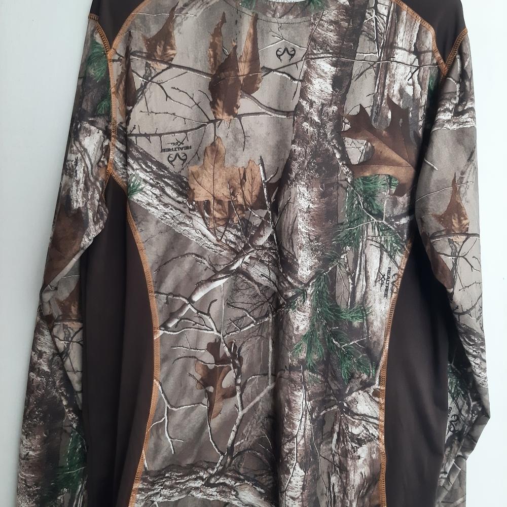 Realtree Camouflage Shirt with Green and Brown